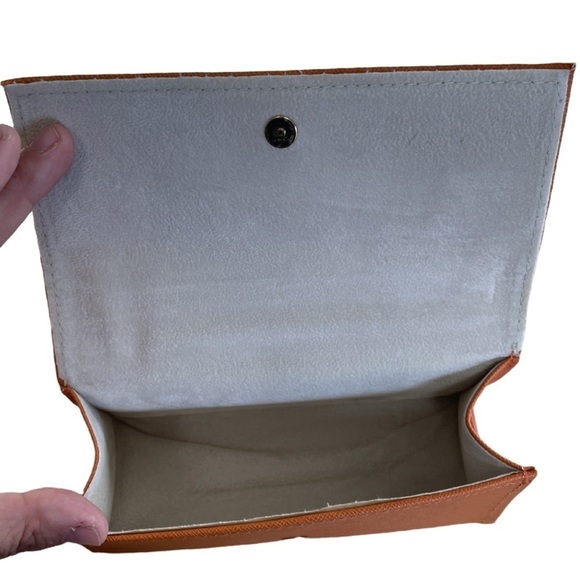 Tory Burch Orange Sunglasses Case and Bag - Picture 9 of 13